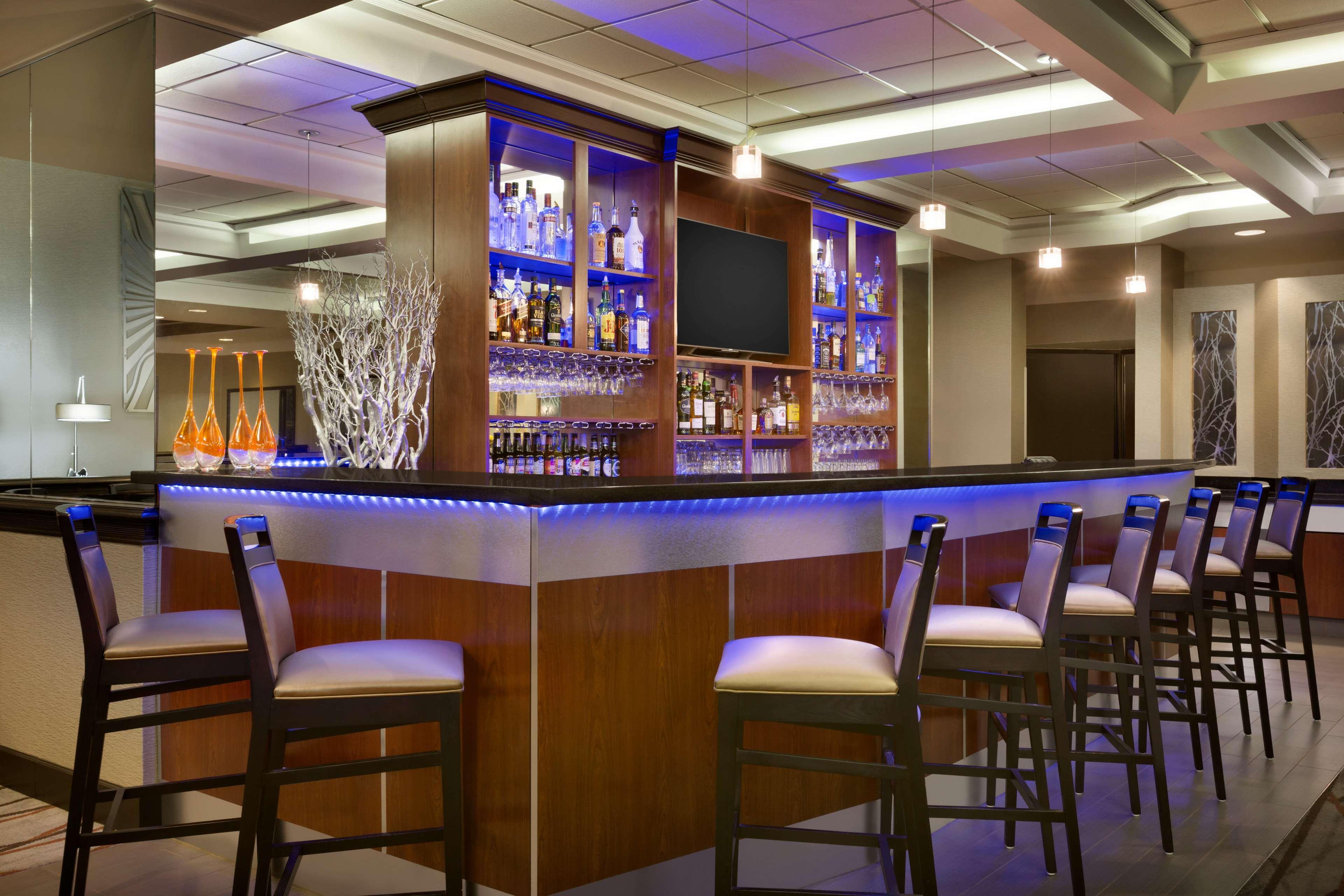 Radisson Akron-Fairlawn Copley Montrose Екстериор снимка
