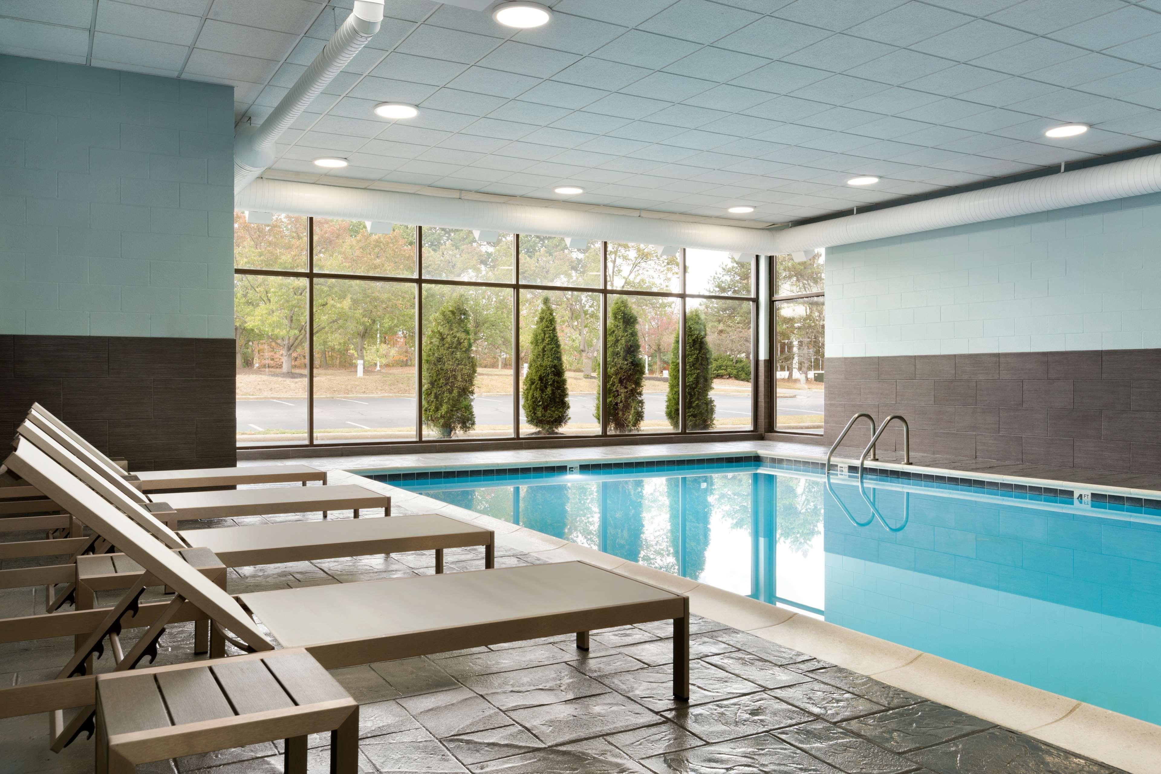 Radisson Akron-Fairlawn Copley Montrose Екстериор снимка